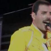 Queen Under Pressure Live At Wembley