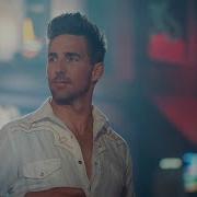 Jake Owen Down To The Honkytonk