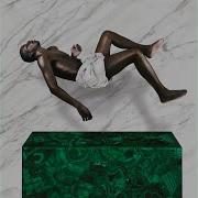 Colour Petite Noir