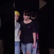 Taehyung Кричит Jungkook