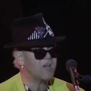 Elton John A Word In Spanish Live