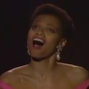 Harolyn Blackwell Sings Summertime On Grammy Awards