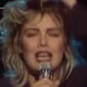 Kim Wilde You Keep Me Hangin On