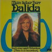 Dalida Doch Einer Spielt Akkordeon