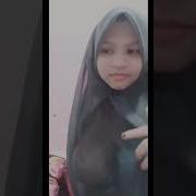 Cewek Hijab Cantik Susu Mulus