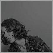 Kelly Lee Owens 8