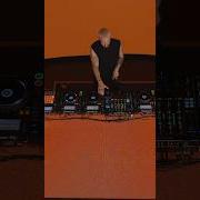 The Technos Hype