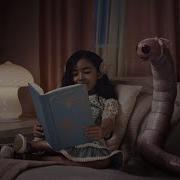Melanie Martinez Leeches
