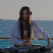 Xenia Diamond Dj Beautiful Girl Play Melodic Techno Italo Disco 3