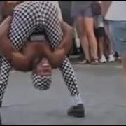 Негр Прикольно Танцует