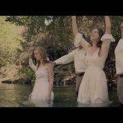 Rival Sons Keep On Swinging