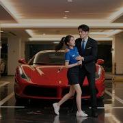 女人洗澡不关门