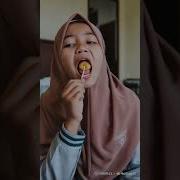 Hijab Imut Colmek