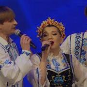 А Он Чорненьки