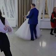 Поїхав Тато До Комарова