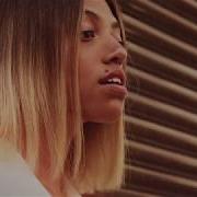 Honeymoon Mahalia