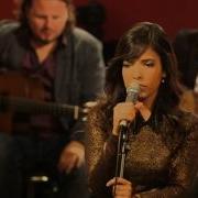 Indila Tourner Dans Le Vide Live