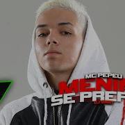 Menina Se Prepara