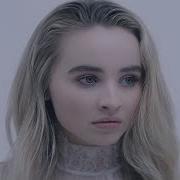 Sabrina Carpenter Alien